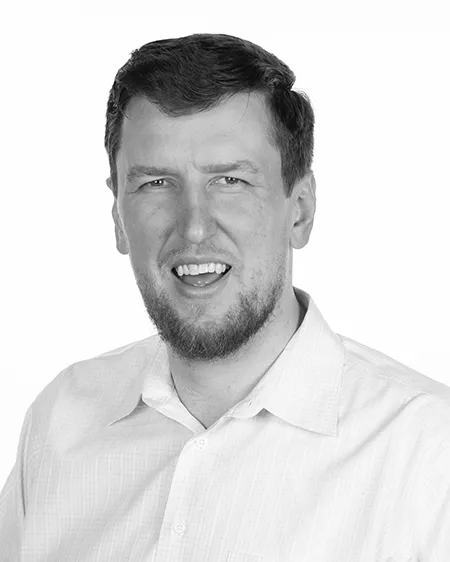 Richard-Thomas_headshot